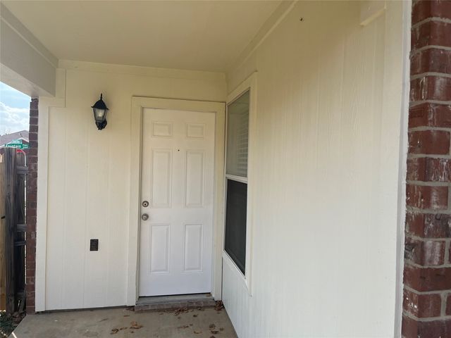 3216 Fountain Parkway, Fort Worth, TX 76053