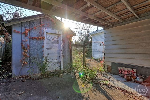 607 Seiler Avenue, Savannah, GA 31405