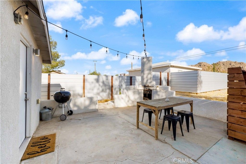 Image 22 of property listing at 61879 Valley View Circle, Joshua Tree, CA 92252