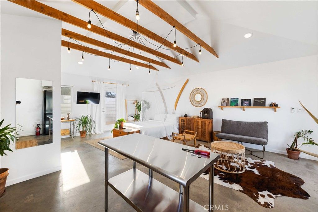 Image 24 of property listing at 61879 Valley View Circle, Joshua Tree, CA 92252