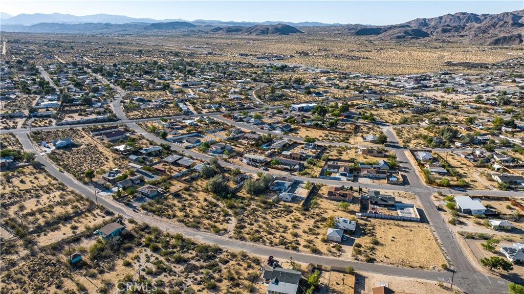 Image 53 of property listing at 61879 Valley View Circle, Joshua Tree, CA 92252