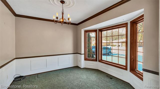 18046 Gaylord Court, Clinton Township, MI 48035