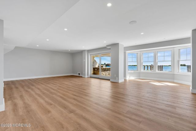 153 Pershing Boulevard, Lavallette, NJ 08735