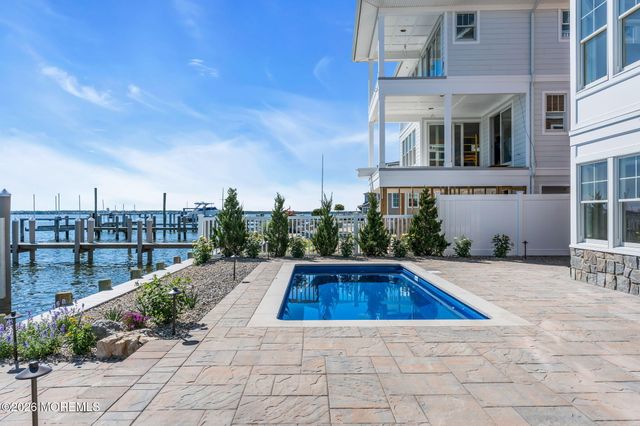 153 Pershing Boulevard, Lavallette, NJ 08735