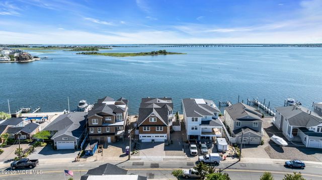 153 Pershing Boulevard, Lavallette, NJ 08735