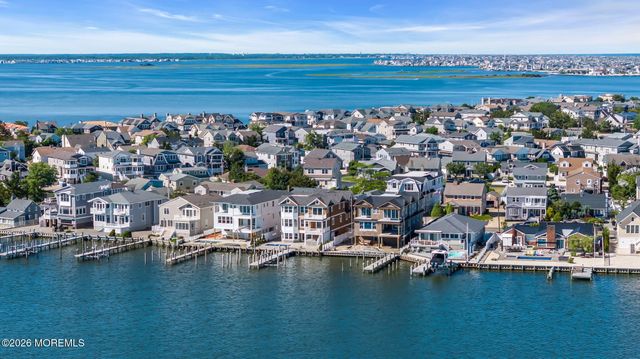 153 Pershing Boulevard, Lavallette, NJ 08735