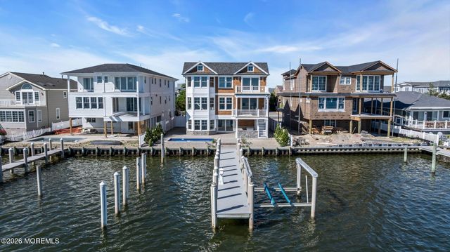 153 Pershing Boulevard, Lavallette, NJ 08735