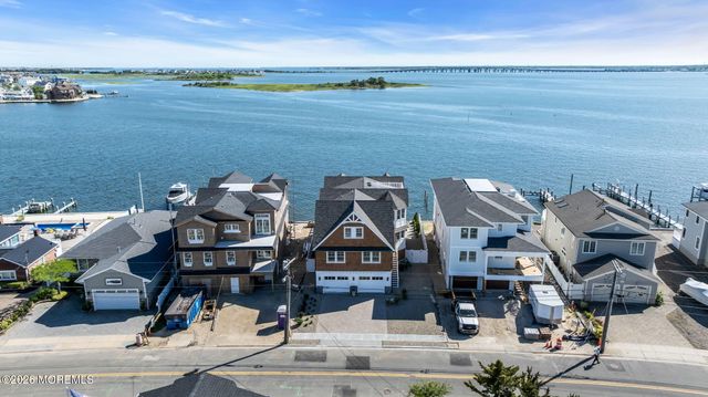 153 Pershing Boulevard, Lavallette, NJ 08735