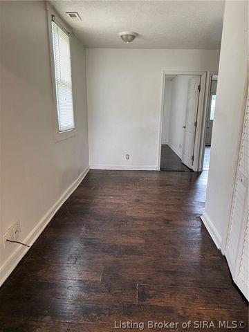 1611 King Street, New Albany, IN 47150