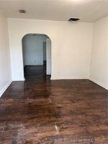 1611 King Street, New Albany, IN 47150