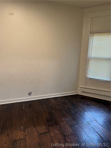 1611 King Street, New Albany, IN 47150