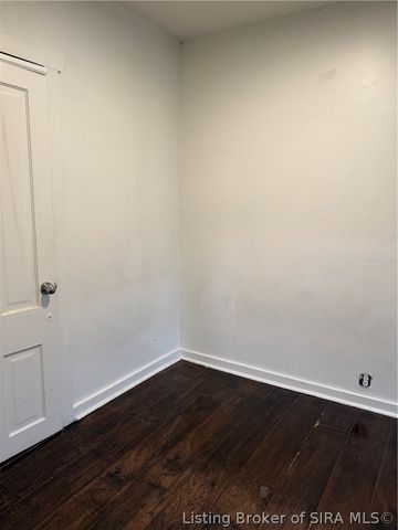 1611 King Street, New Albany, IN 47150
