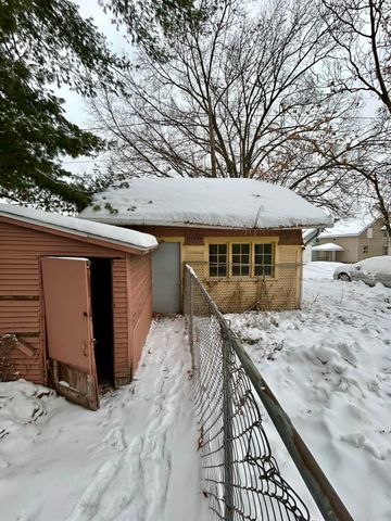 747 Prince Street SE, Grand Rapids, MI 49507