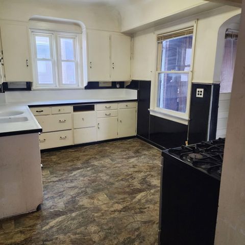 747 Prince Street SE, Grand Rapids, MI 49507