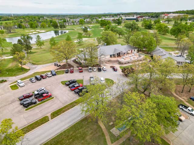 150 West Rockford Drive, 11, Branson, MO 65616
