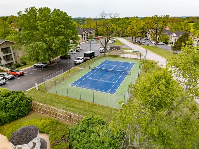 150 West Rockford Drive, 11, Branson, MO 65616