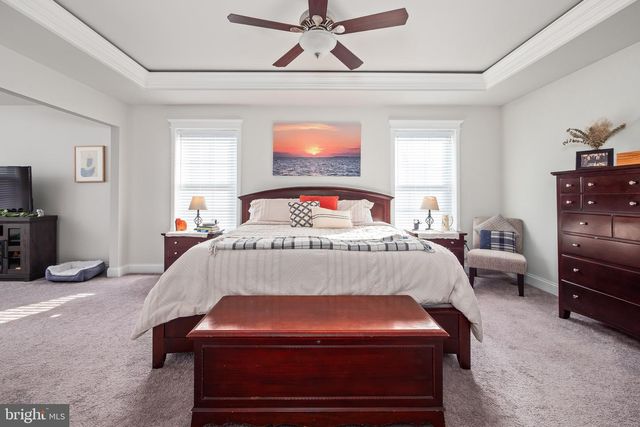 2133 BRIDGEPORT AVE, Pennsburg, PA 18073