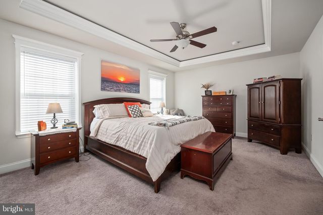 2133 BRIDGEPORT AVE, Pennsburg, PA 18073