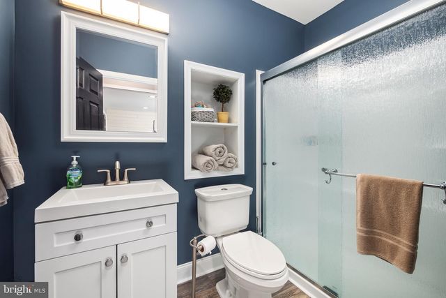 2133 BRIDGEPORT AVE, Pennsburg, PA 18073