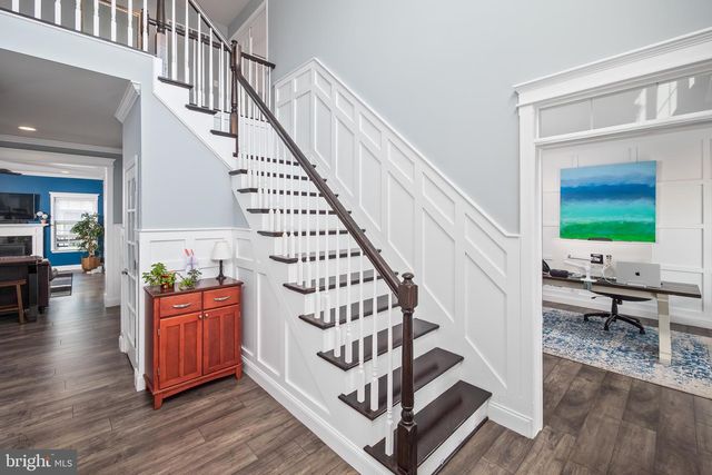 2133 BRIDGEPORT AVE, Pennsburg, PA 18073