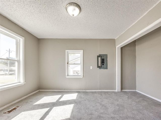6009 NW 19th Street, Oklahoma City, OK 73127
