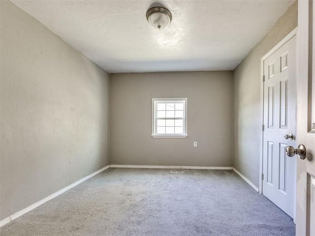 6009 NW 19th Street, Oklahoma City, OK 73127
