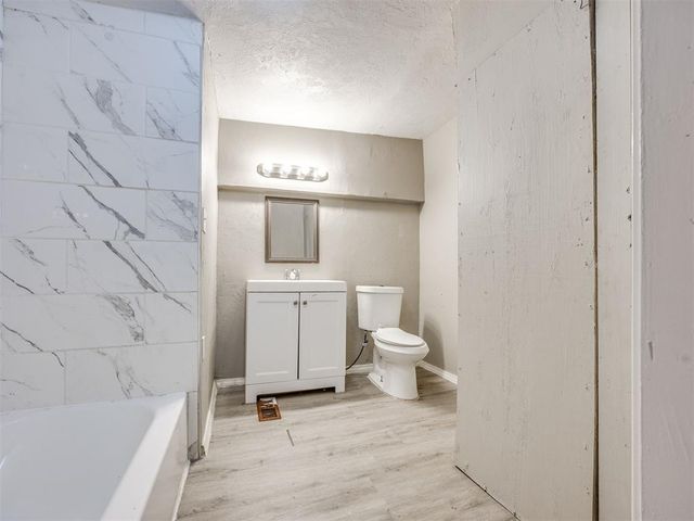 6009 NW 19th Street, Oklahoma City, OK 73127