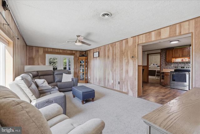 1756 NEWCOMER ROAD, Chambersburg, PA 17202