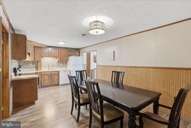 1756 NEWCOMER ROAD, Chambersburg, PA 17202