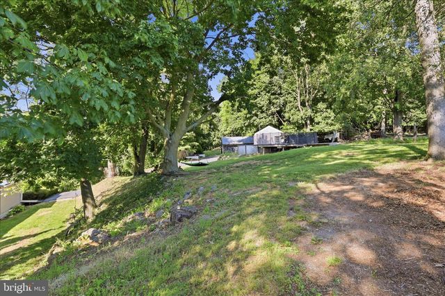 1756 NEWCOMER ROAD, Chambersburg, PA 17202