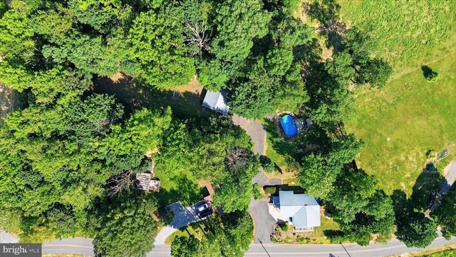 1756 NEWCOMER ROAD, Chambersburg, PA 17202
