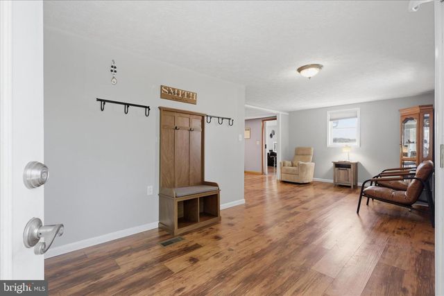 1756 NEWCOMER ROAD, Chambersburg, PA 17202