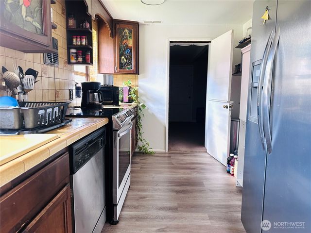 15326 Ashworth Place N, Shoreline, WA 98133