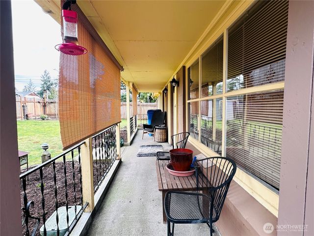 15326 Ashworth Place N, Shoreline, WA 98133