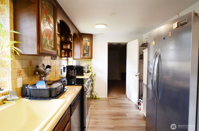 15326 Ashworth Place N, Shoreline, WA 98133