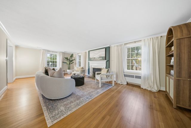 55 Sunny Reach Drive, West Hartford, CT 06117