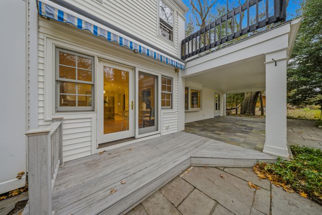 55 Sunny Reach Drive, West Hartford, CT 06117