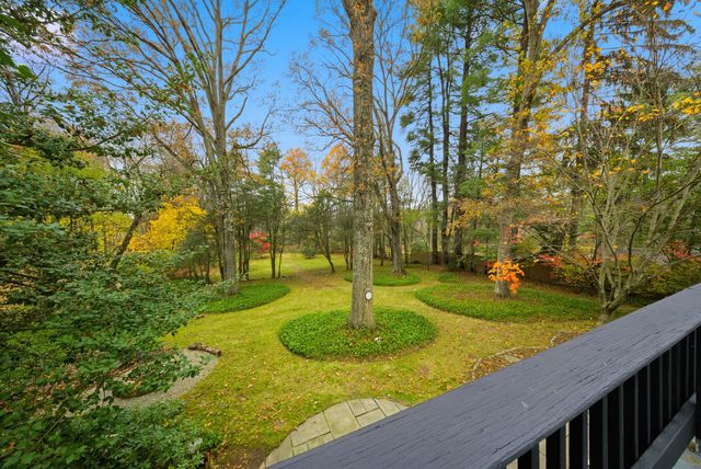 55 Sunny Reach Drive, West Hartford, CT 06117