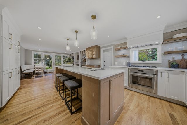 55 Sunny Reach Drive, West Hartford, CT 06117