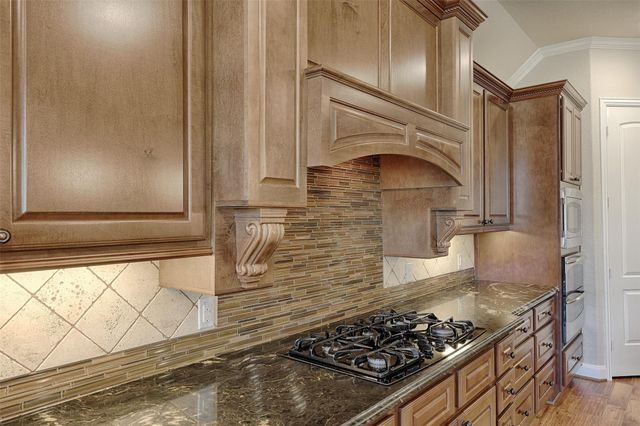 2403 Ellis Park Lane, Conroe, TX 77304