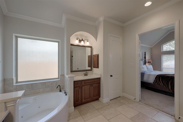 2403 Ellis Park Lane, Conroe, TX 77304