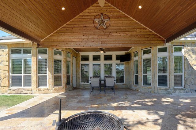 2403 Ellis Park Lane, Conroe, TX 77304