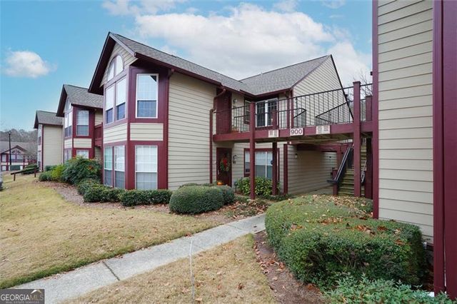 905 WENTWORTH, Alpharetta, GA 30022