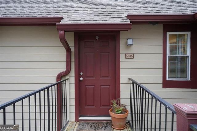 905 WENTWORTH, Alpharetta, GA 30022