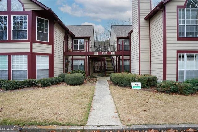 905 WENTWORTH, Alpharetta, GA 30022