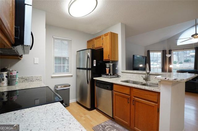 905 WENTWORTH, Alpharetta, GA 30022