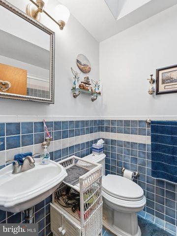 1913 BENTON AVE, Philadelphia, PA 19152