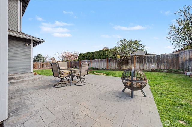 1929 Hideaway Place, Wenatchee, WA 98801