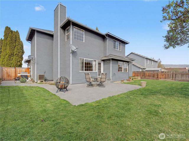 1929 Hideaway Place, Wenatchee, WA 98801