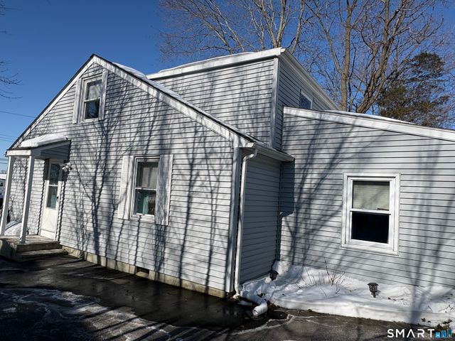 12 McDermott Street, Milford, CT 06460